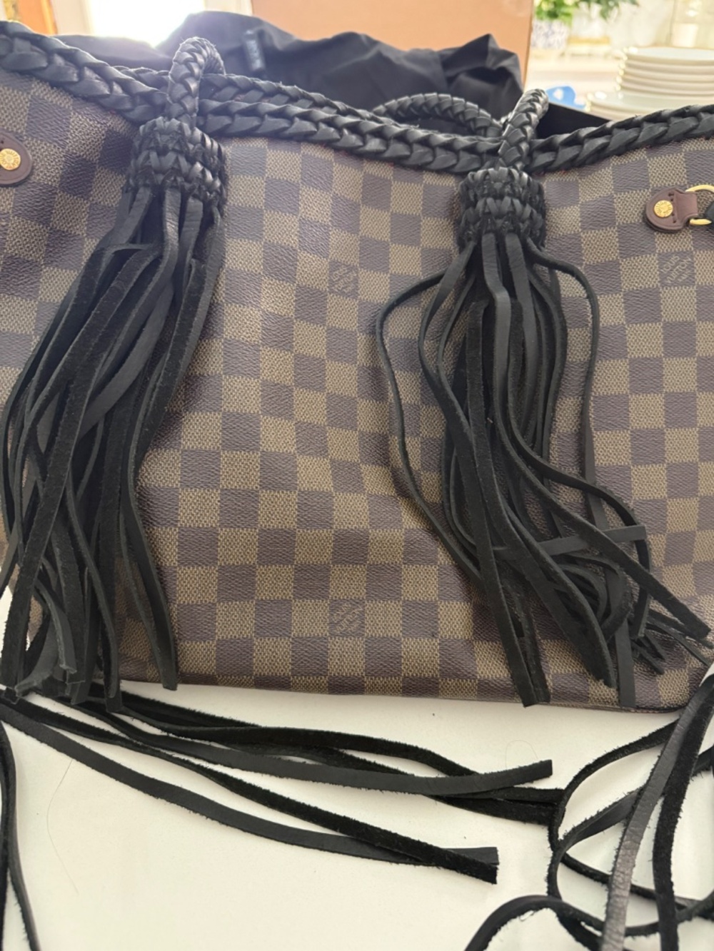 Louis Vuitton Handbag (reworked) - Picture 6 of 9